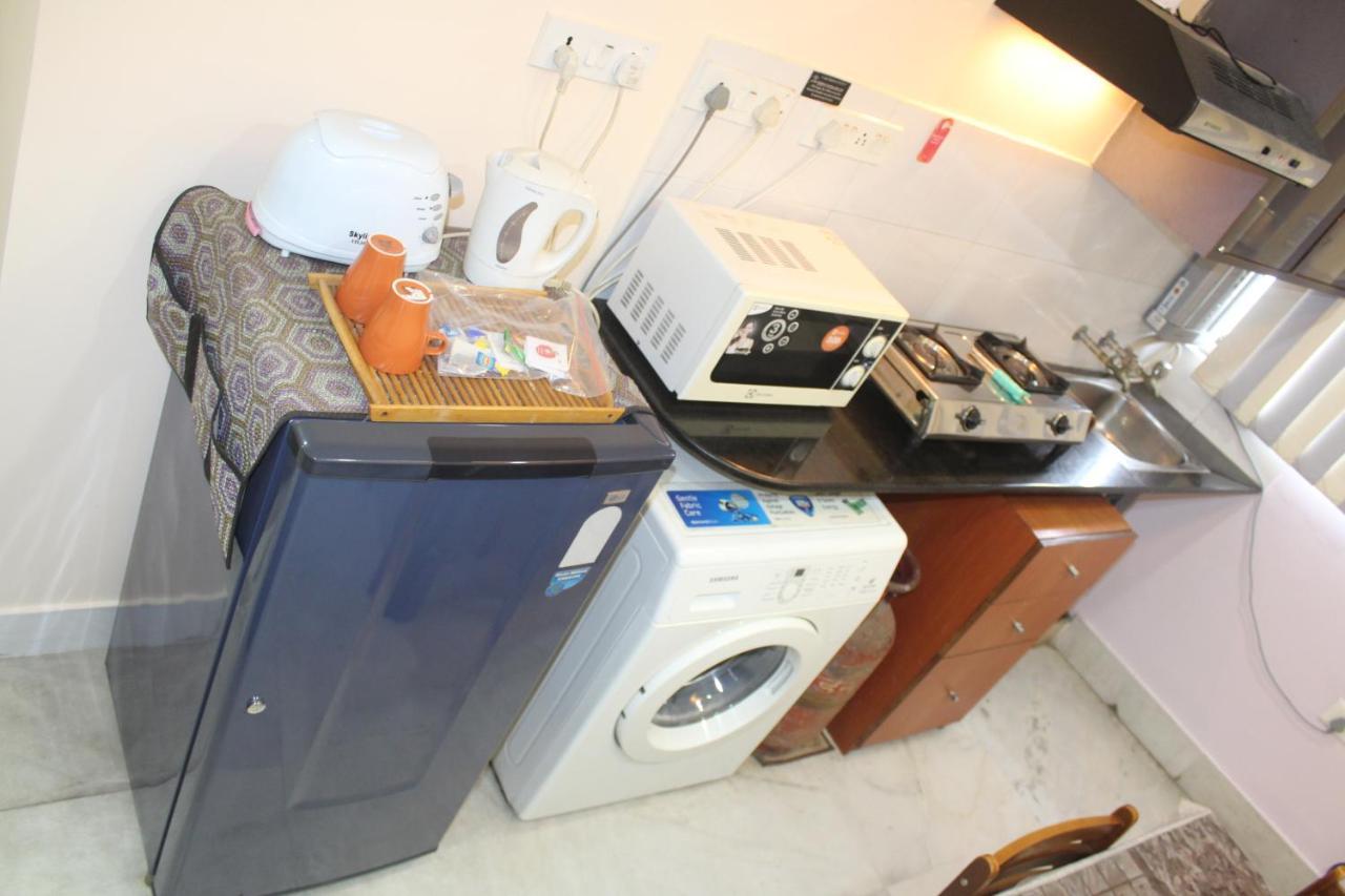 Service Apartments, Park Street, Calcutta Buitenkant foto