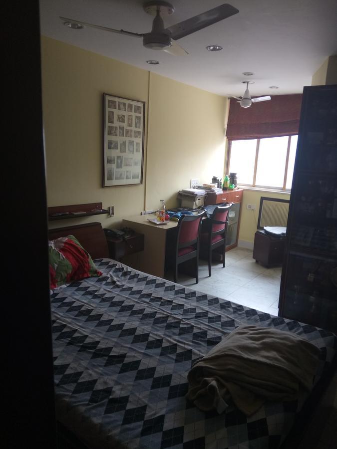Service Apartments, Park Street, Calcutta Buitenkant foto
