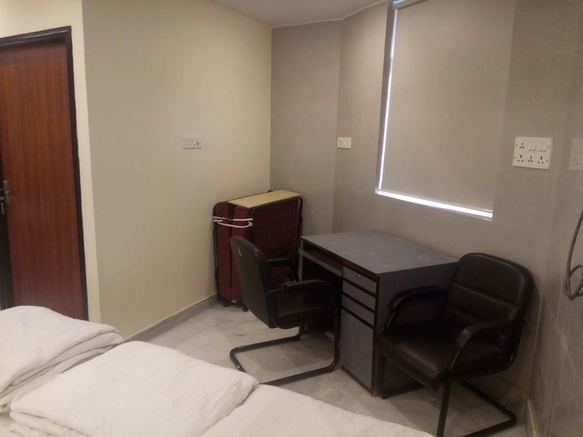 Service Apartments, Park Street, Calcutta Buitenkant foto